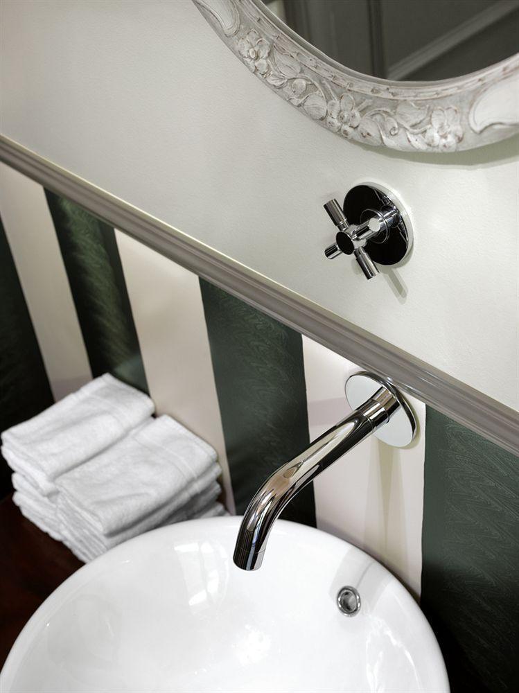 B&B Villa Reynaert Opoeteren Экстерьер фото