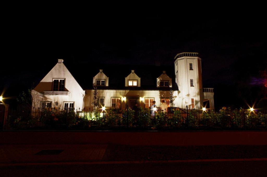 B&B Villa Reynaert Opoeteren Экстерьер фото